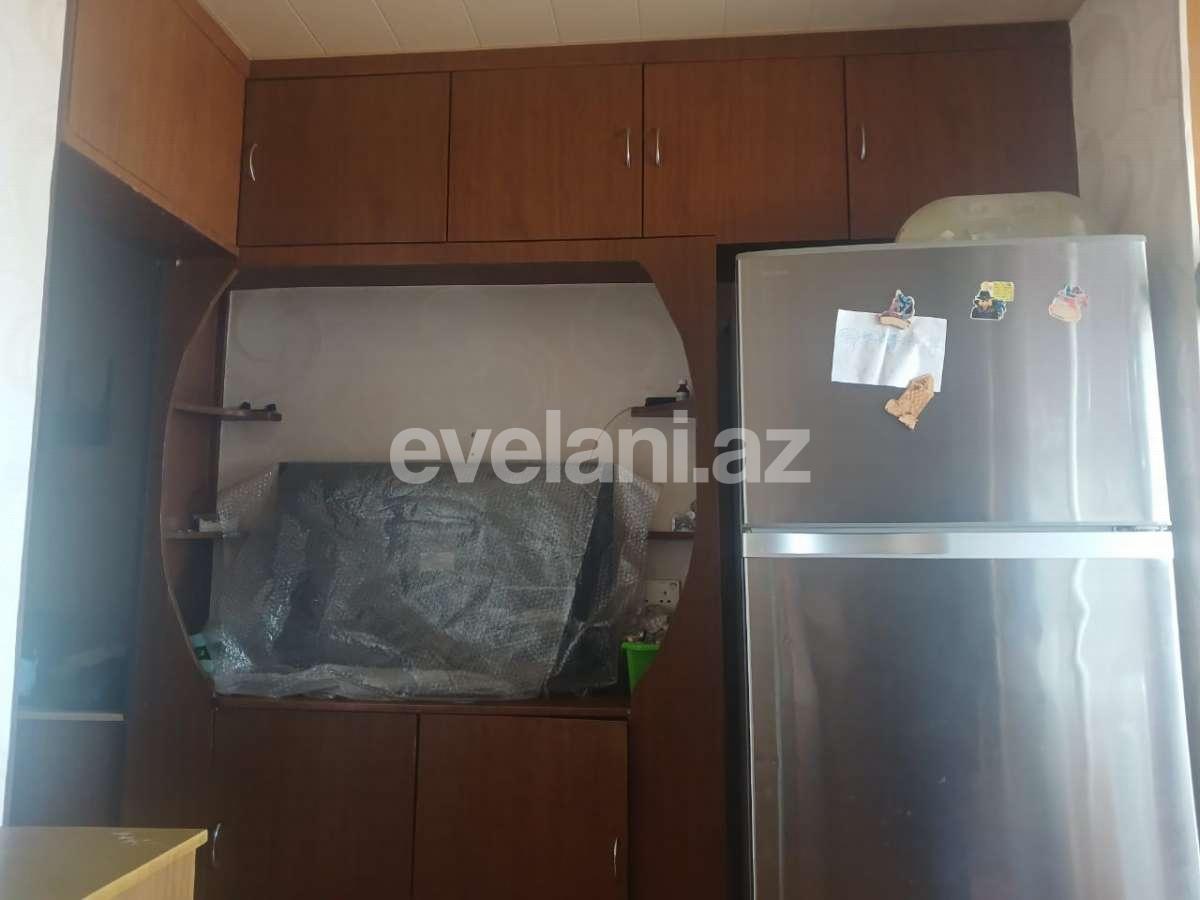 Sale, old building, 3 room, 60 m², Baku, Binagadi r, 9-th microdistrict d, 20 yanvar m.