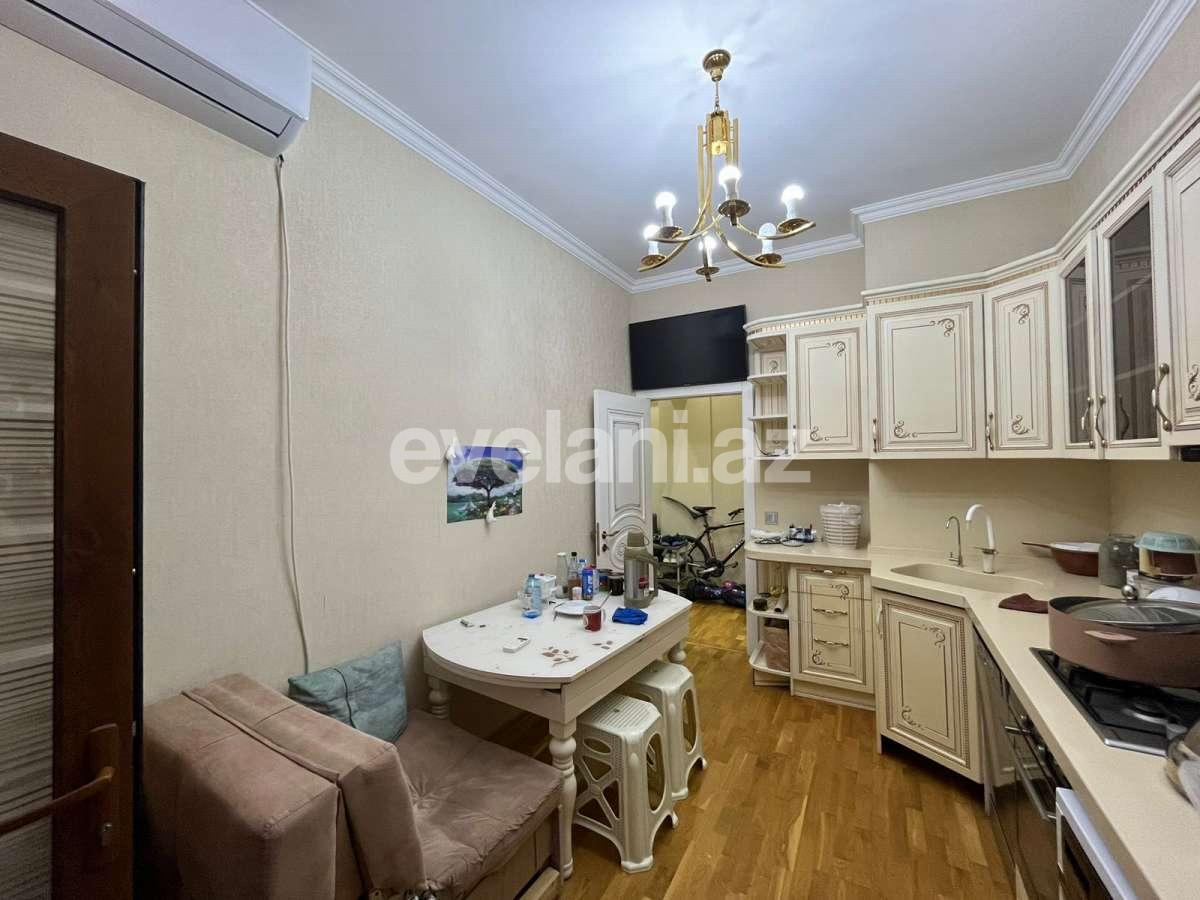Satılır, yeni tikili, 2 otaqlı, 95 m², Bakı, Nizami r, Qara Qarayev m.