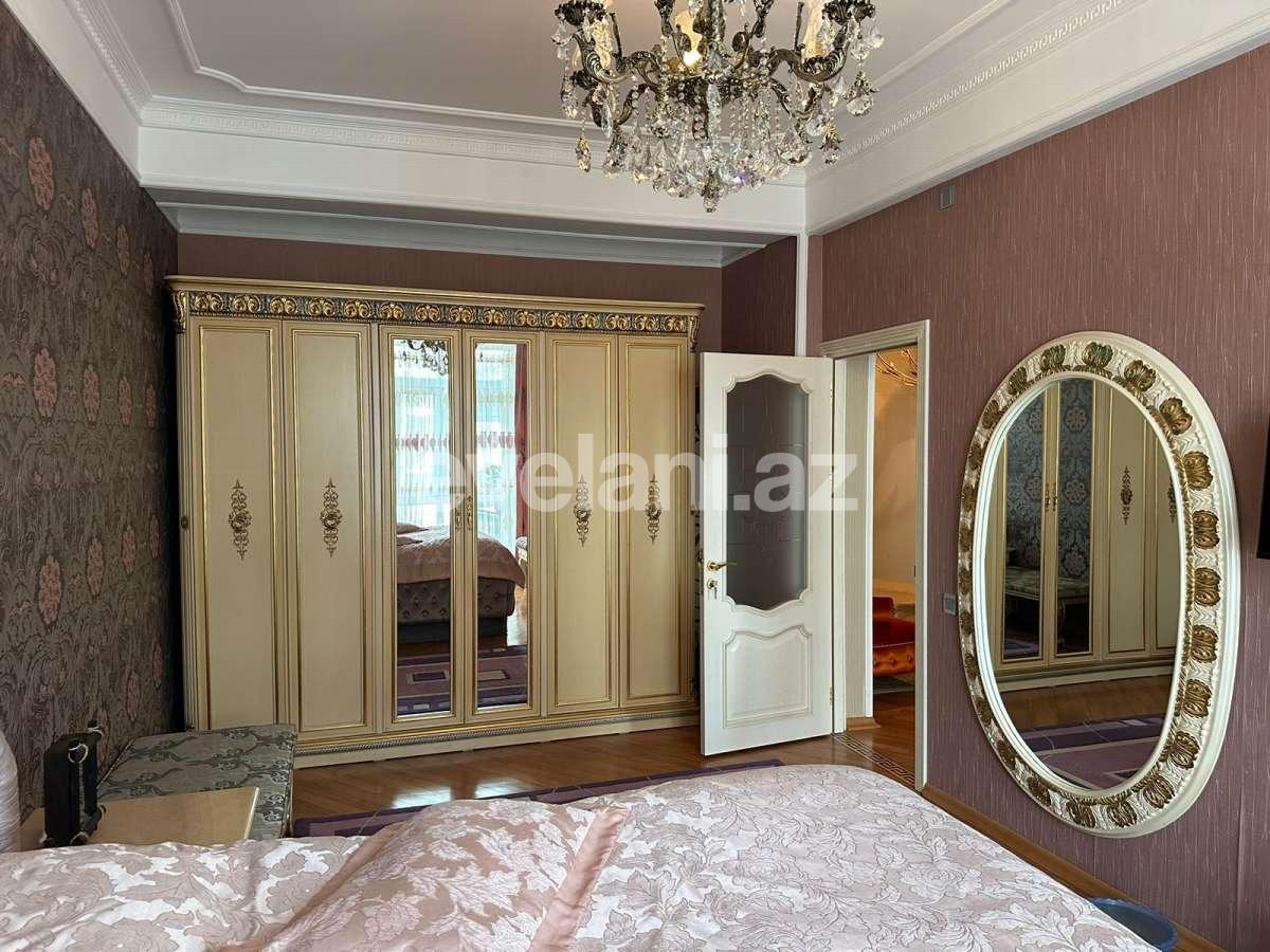 Satılır, yeni tikili, 3 otaqlı, 130 m², Bakı, Nərimanov r, Nəriman Nərimanov m.
