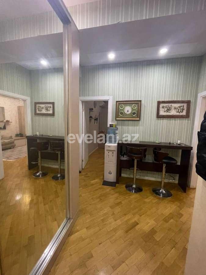 Satılır, yeni tikili, 2 otaqlı, 57 m², Bakı, Binəqədi r, 8-ci mikrorayon q, Azadlıq prospekti m.