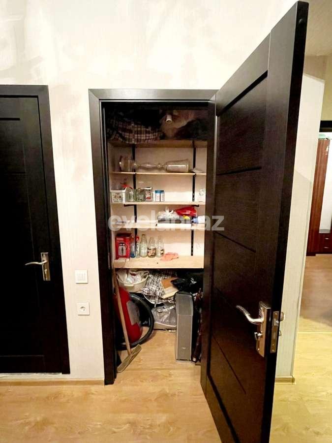 Satılır, yeni tikili, 2 otaqlı, 90 m², Bakı, Nizami r, Qara Qarayev m.