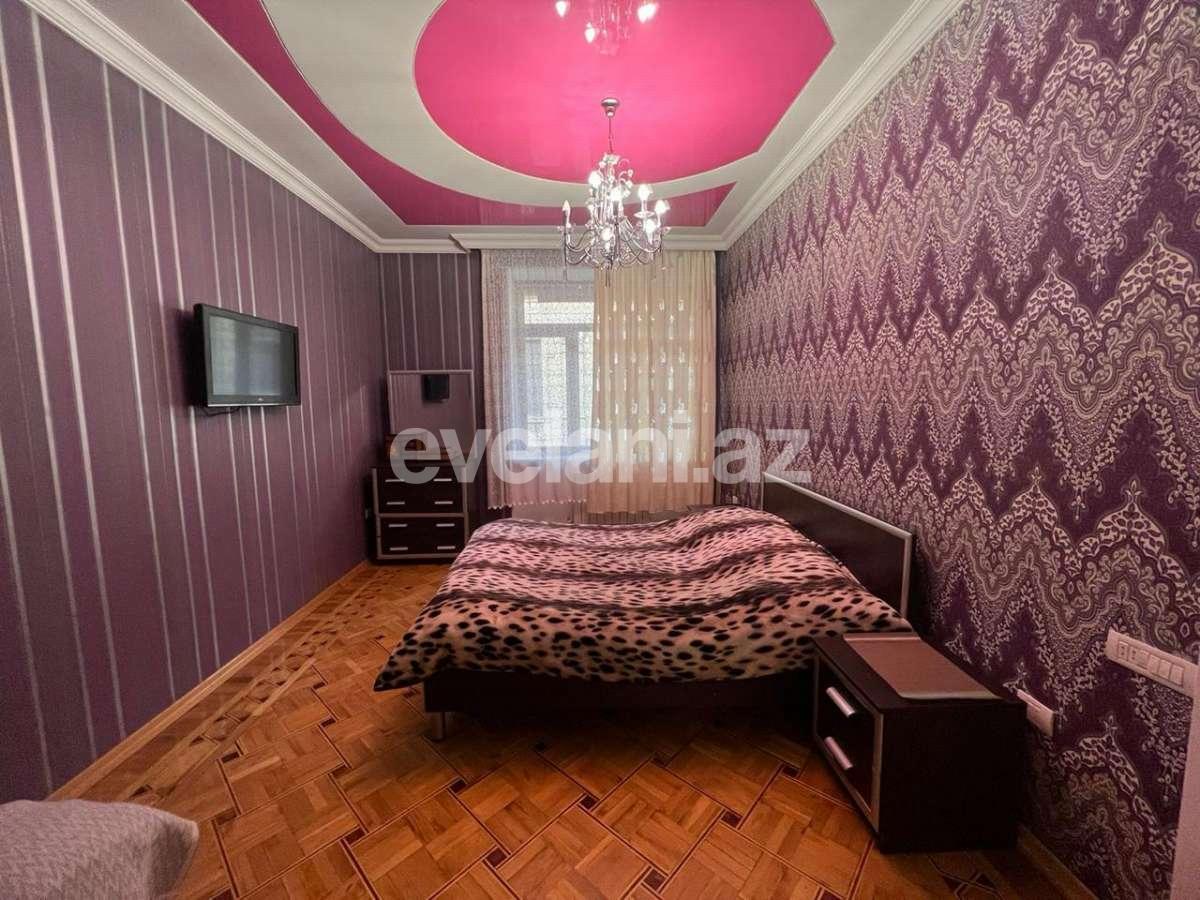 Kirayə verilir, köhnə tikili, 4 otaqlı, 170 m², Bakı, Səbail r, Sahil m.