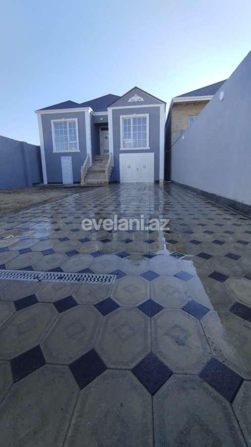 Satılır, həyət evi / bağ, 4 otaqlı, 140 m², Bakı, Xəzər r, Binə q.
