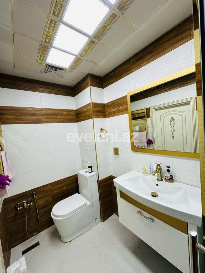 Satılır, köhnə tikili, 4 otaqlı, 110 m², Bakı, Xətai r, Həzi Aslanov m.