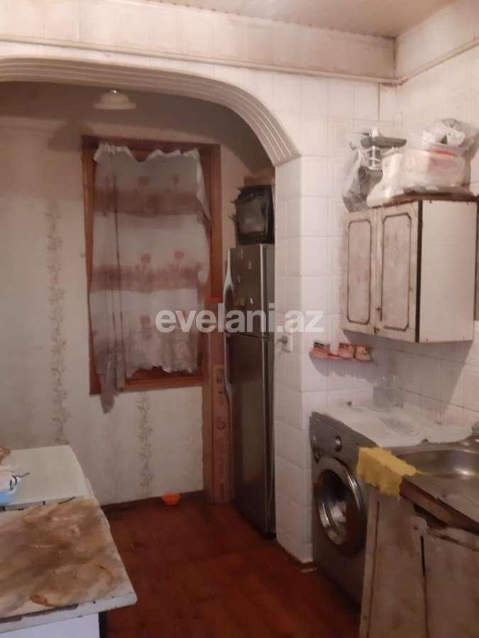 Satılır, köhnə tikili, 3 otaqlı, 65 m², Bakı, Binəqədi r, 6-cı mikrorayon q.