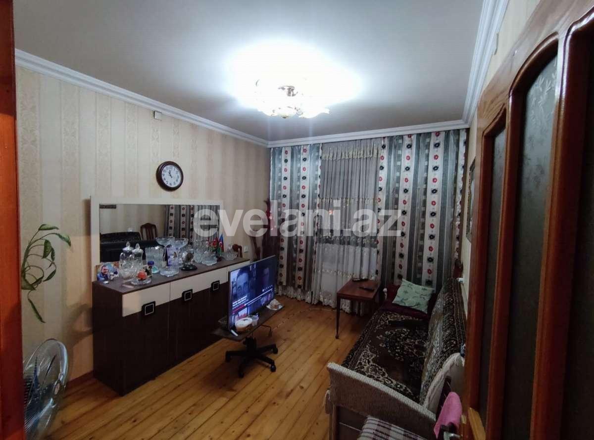 Satılır, köhnə tikili, 4 otaqlı, 102 m², Bakı, Binəqədi r, Azadlıq prospekti m.