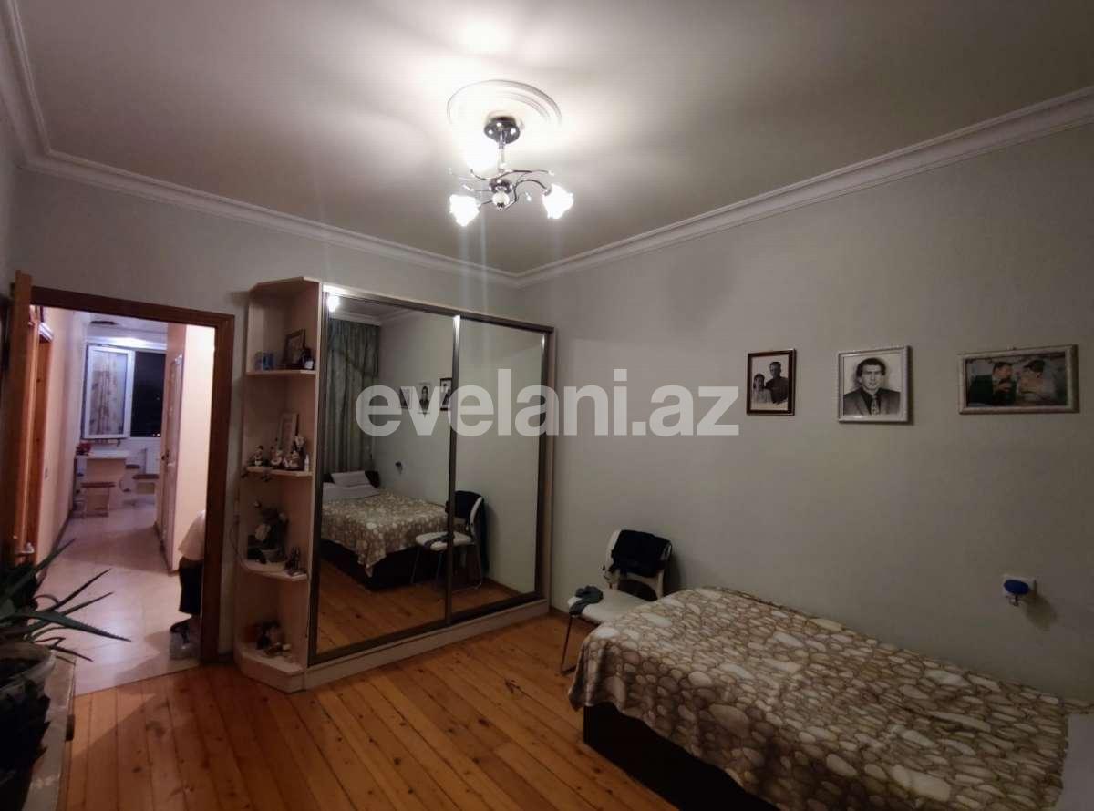 Satılır, köhnə tikili, 4 otaqlı, 102 m², Bakı, Binəqədi r, Azadlıq prospekti m.