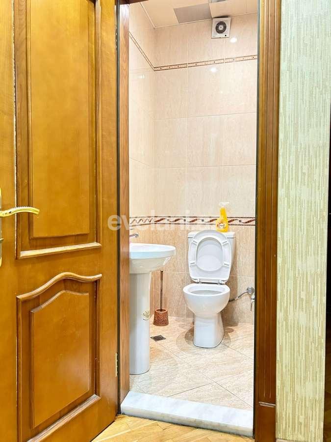 Satılır, yeni tikili, 3 otaqlı, 100 m², Bakı, Nəsimi r, 28 may m.