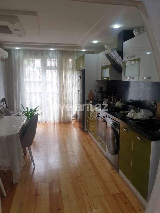 Продаётся, вторичка, 3-комнаты, 66 m², Баку, Бинагадинский r, Азадлыг проспекти m.