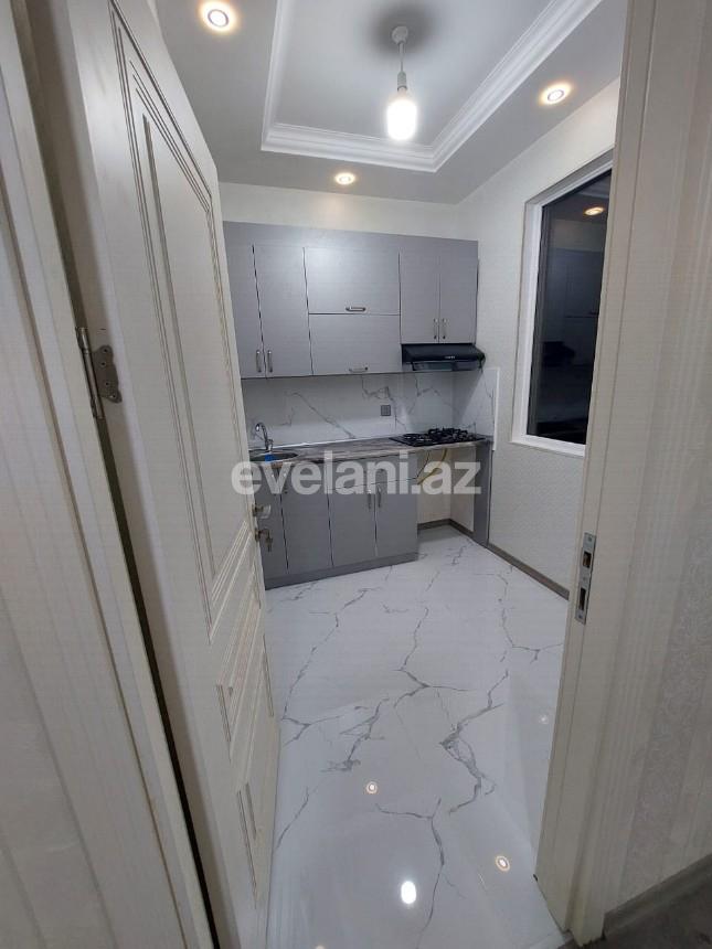 Satılır, köhnə tikili, 2 otaqlı, 50 m², Bakı, Binəqədi r, 7-ci mikrorayon q, Dərnəgül m.