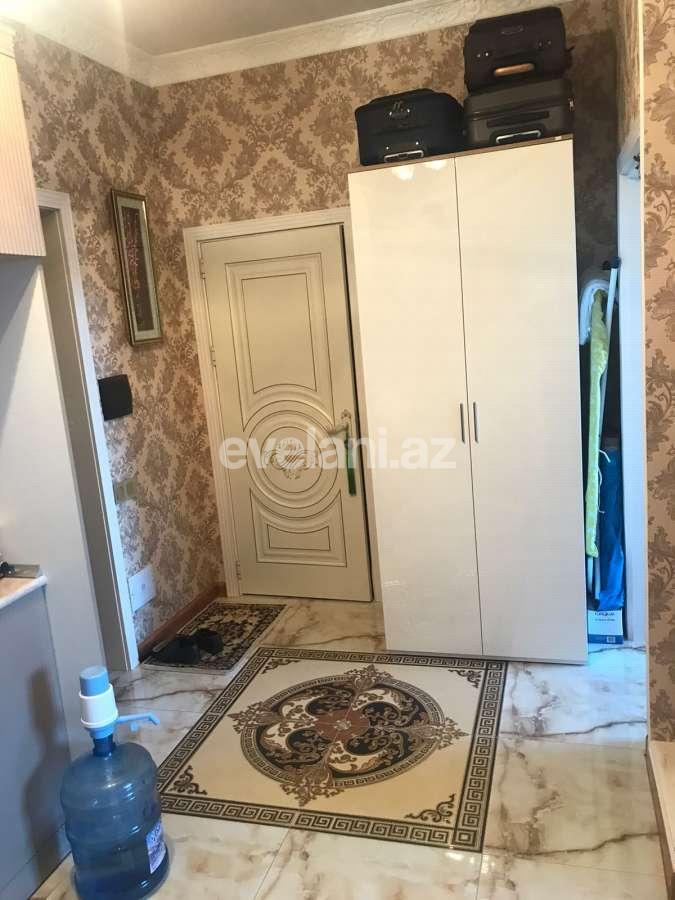 Sale, old building, 2 room, 66 m², Baku, Nasimi r.