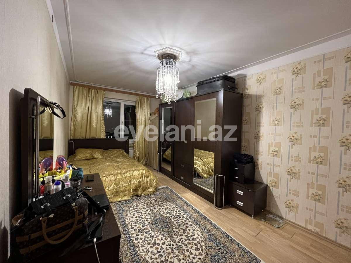 Sale, old building, 4 room, 90 m², Baku, Surakhani r, Khalglar Doslugu m.