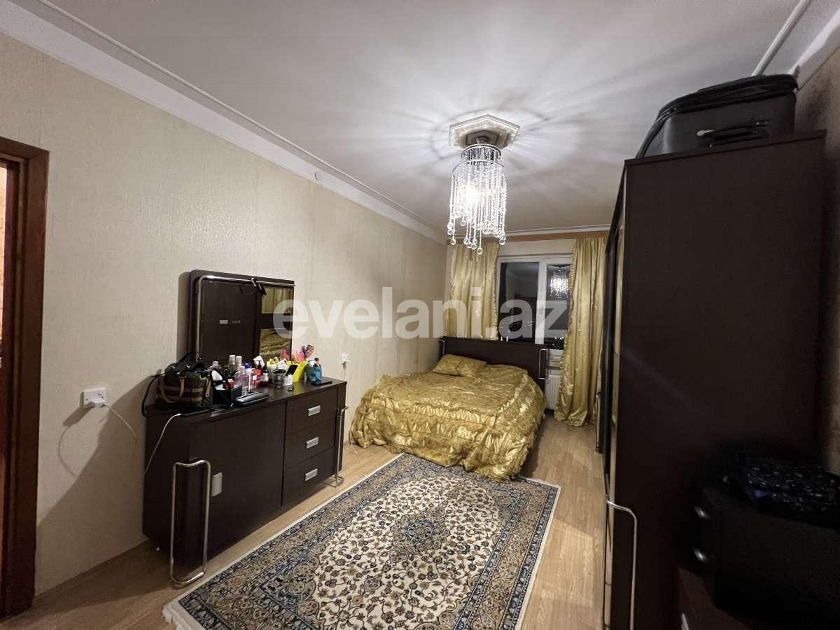 Sale, old building, 4 room, 90 m², Baku, Surakhani r, Khalglar Doslugu m.
