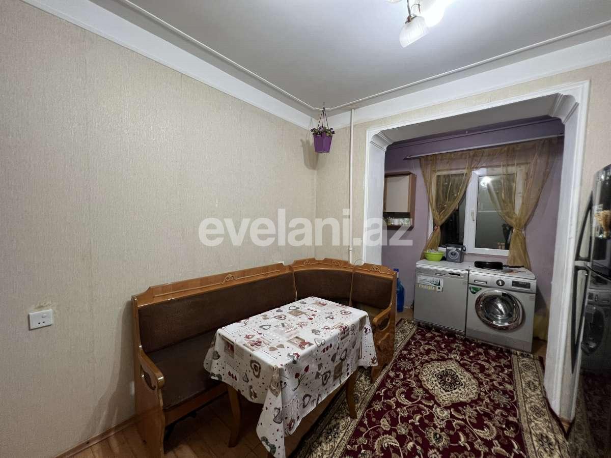 Sale, old building, 4 room, 90 m², Baku, Surakhani r, Khalglar Doslugu m.