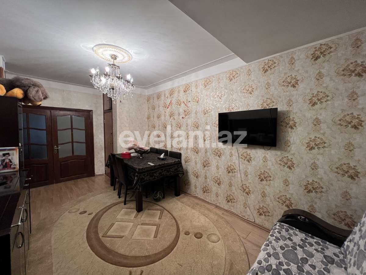 Sale, old building, 4 room, 90 m², Baku, Surakhani r, Khalglar Doslugu m.