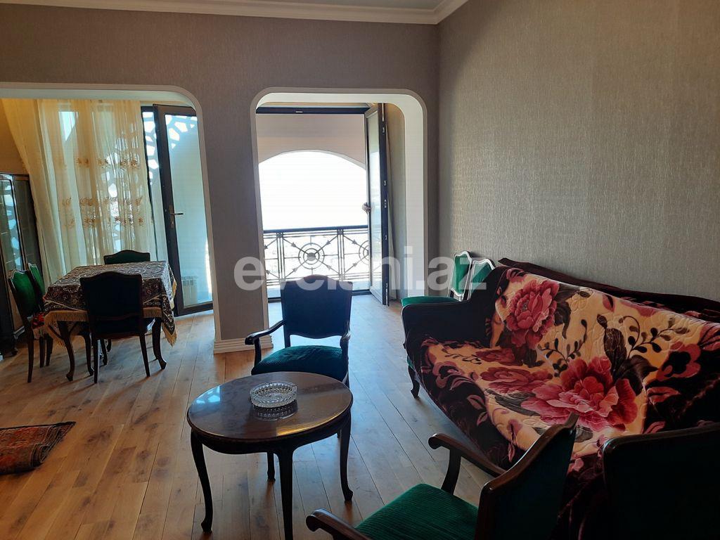 Kirayə verilir, yeni tikili, 3 otaqlı, 120 m², Bakı, Səbail r, İçəri Şəhər m.