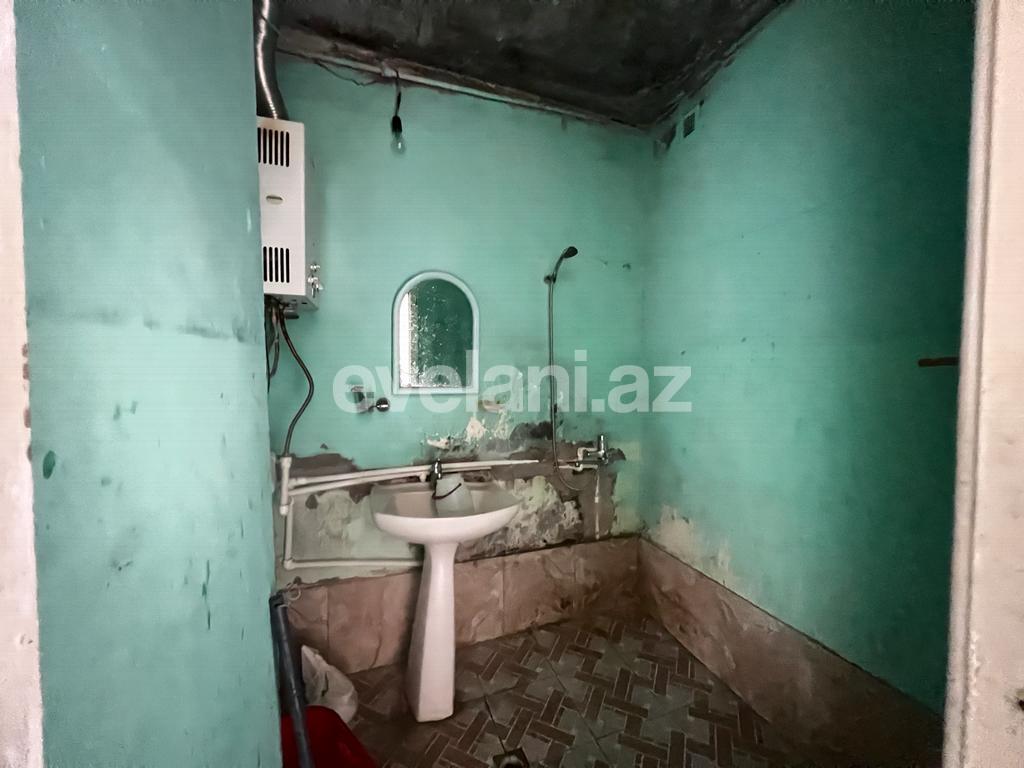 Satılır, köhnə tikili, 3 otaqlı, 80 m², Bakı, Suraxanı r, Yeni Günəşli q.