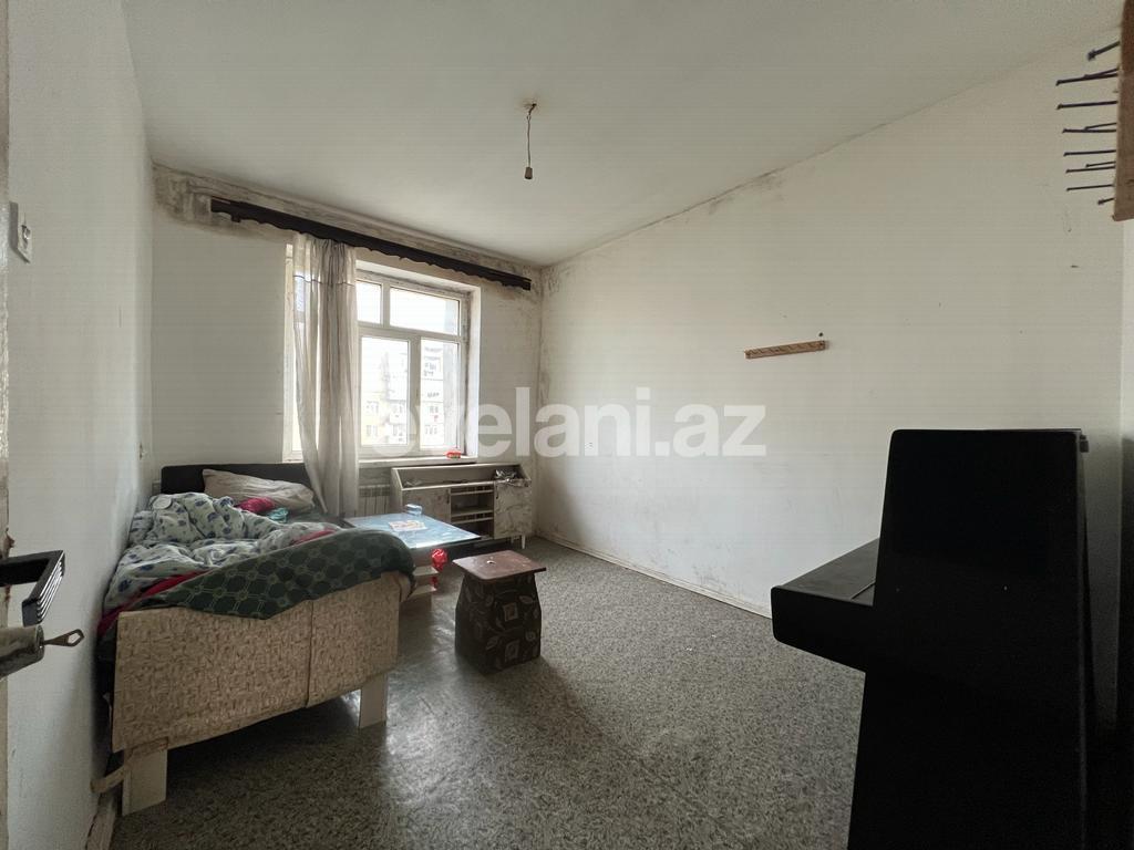Satılır, köhnə tikili, 3 otaqlı, 80 m², Bakı, Suraxanı r, Yeni Günəşli q.