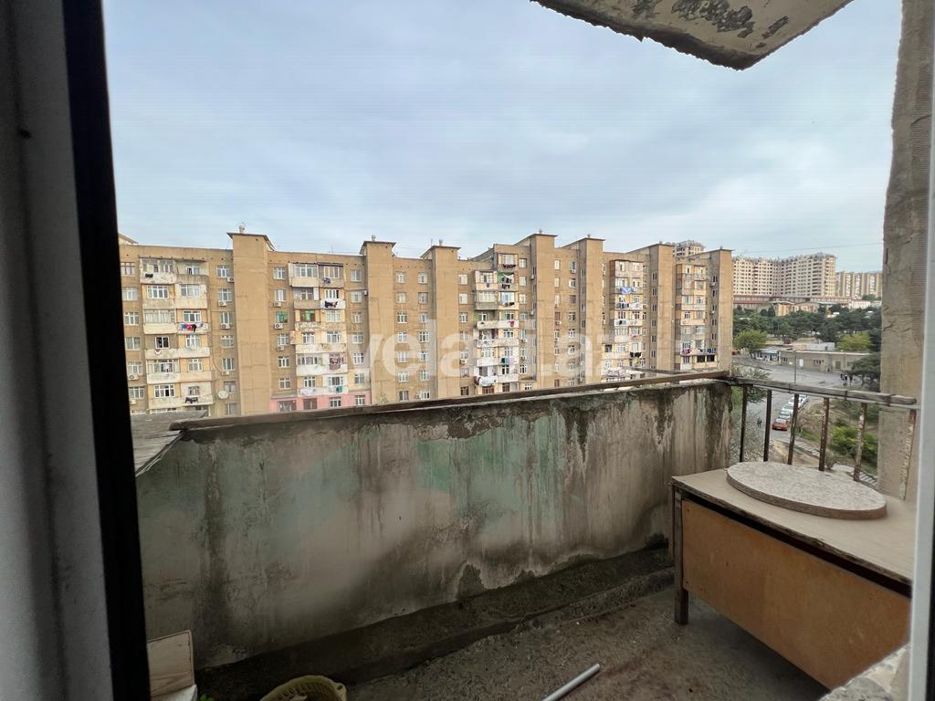 Satılır, köhnə tikili, 3 otaqlı, 80 m², Bakı, Suraxanı r, Yeni Günəşli q.
