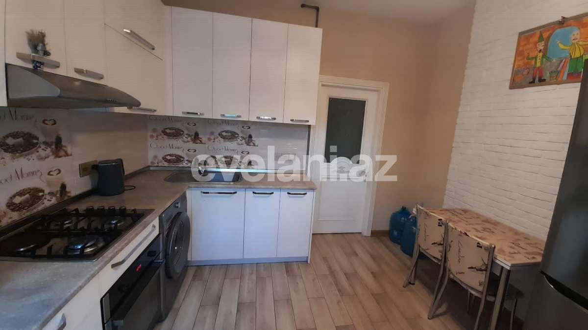 Rent, old building, 2 room, 60 m², Baku, Nasimi r, 28 may m.