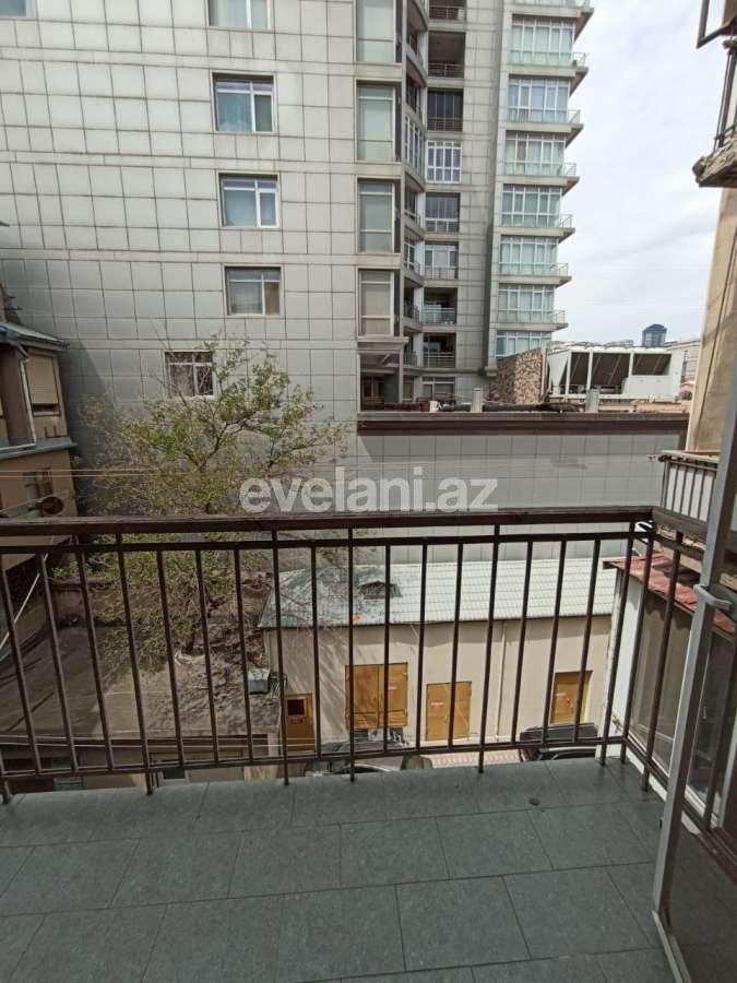 Kirayə verilir, köhnə tikili, 3 otaqlı, 90 m², Bakı, Səbail r, İçəri Şəhər m.