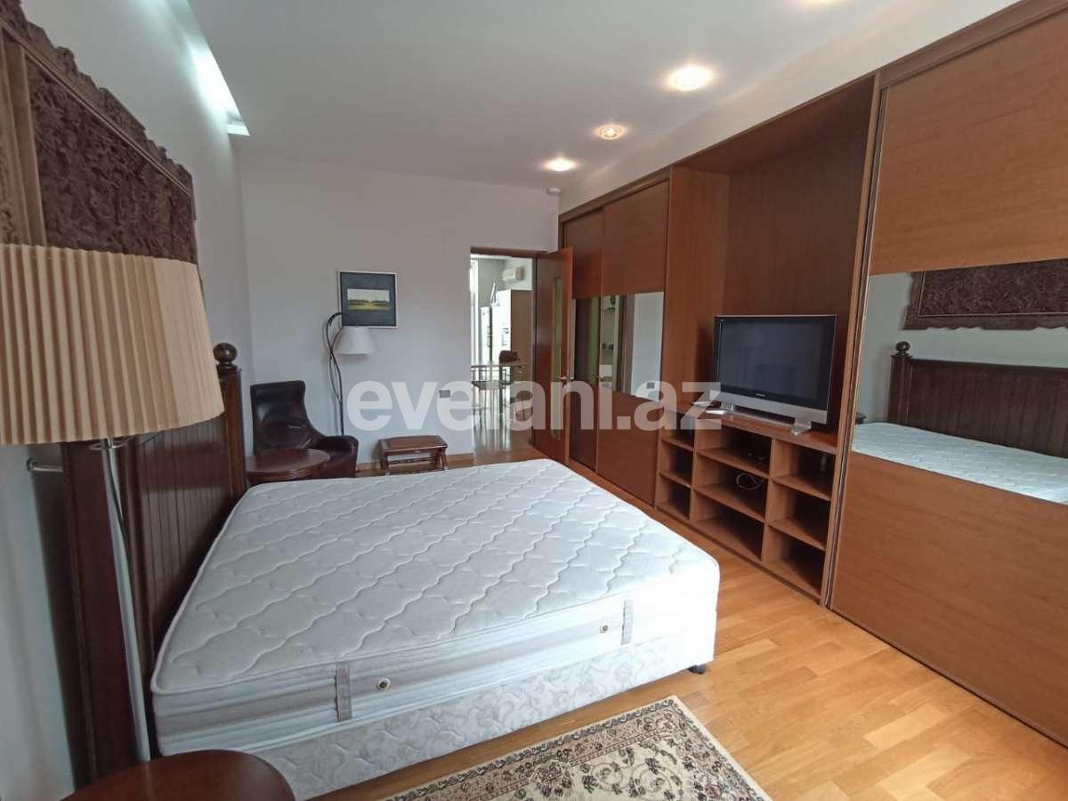 Kirayə verilir, köhnə tikili, 3 otaqlı, 90 m², Bakı, Səbail r, İçəri Şəhər m.