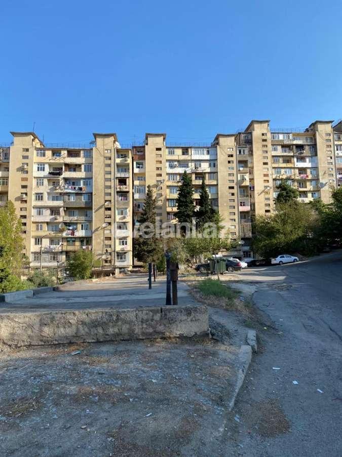 Satılır, köhnə tikili, 3 otaqlı, 79.99 m², Bakı, Xətai r, Həzi Aslanov m.