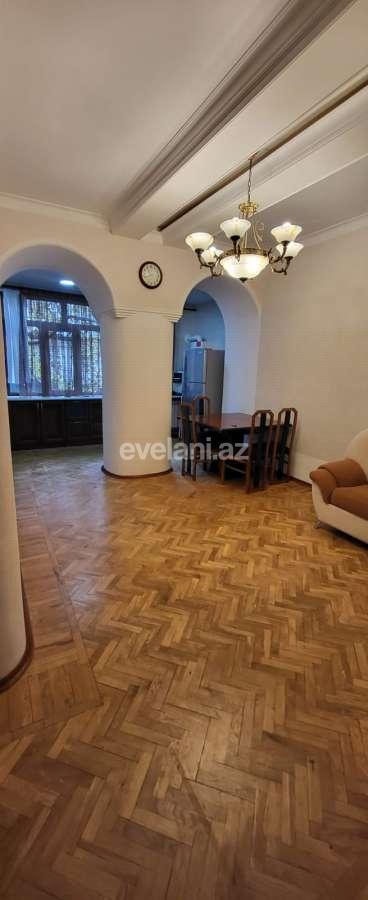Kirayə verilir, köhnə tikili, 3 otaqlı, 85 m², Bakı, Səbail r, Sahil m.