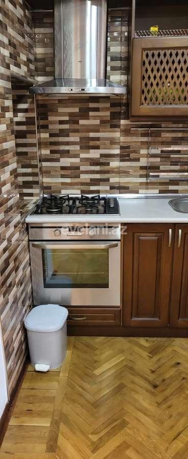 Kirayə verilir, köhnə tikili, 3 otaqlı, 85 m², Bakı, Səbail r, Sahil m.