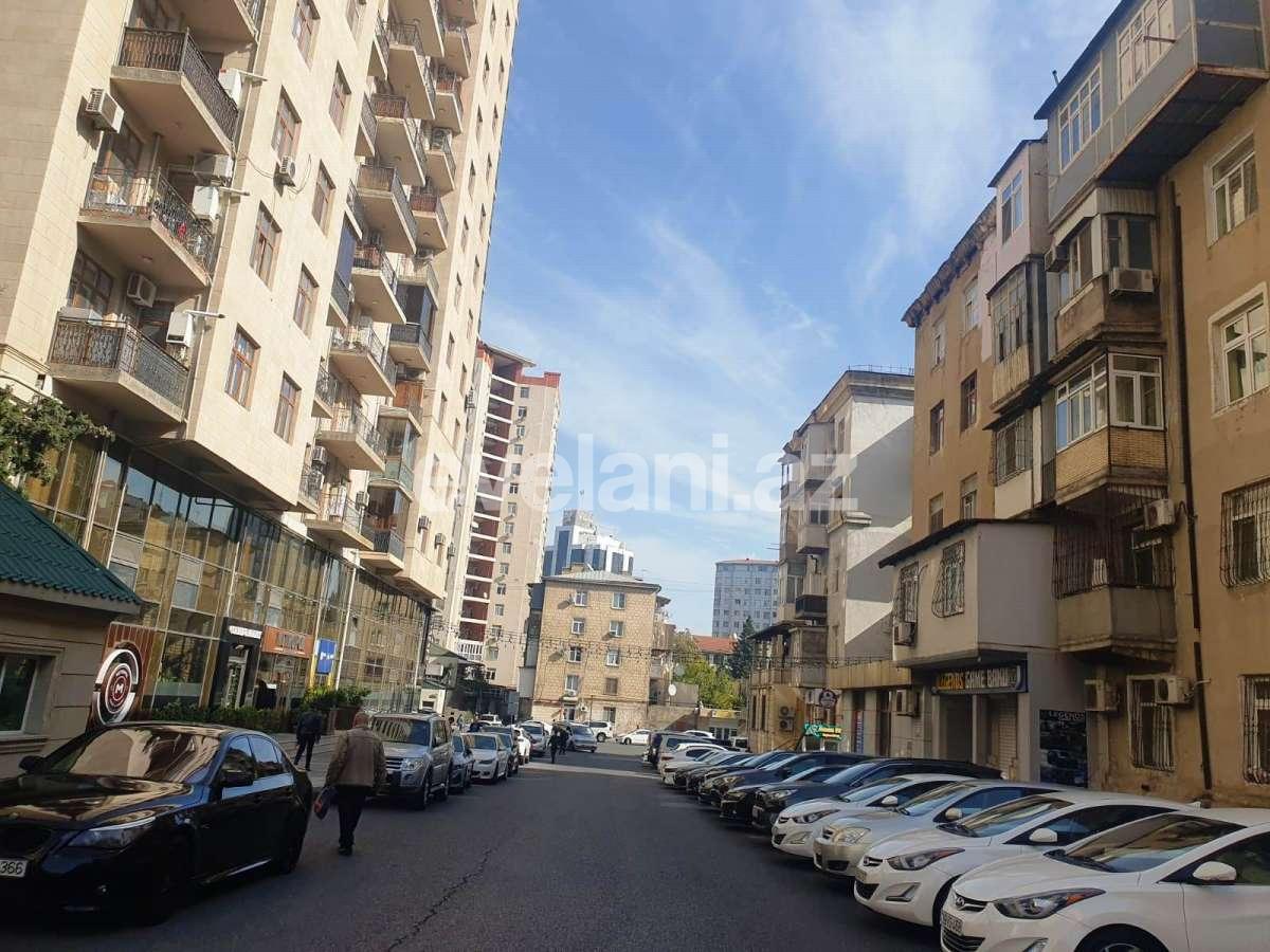 Сдаётся, вторичка, 1-комнаты, 40 m², Баку, Ясамальский r, Элмляр Академиясы m.