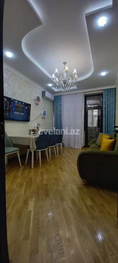 Satılır, yeni tikili, 2 otaqlı, 72 m², Bakı, Nəsimi r, 3-cü mikrorayon q, Memar Əcəmi m.