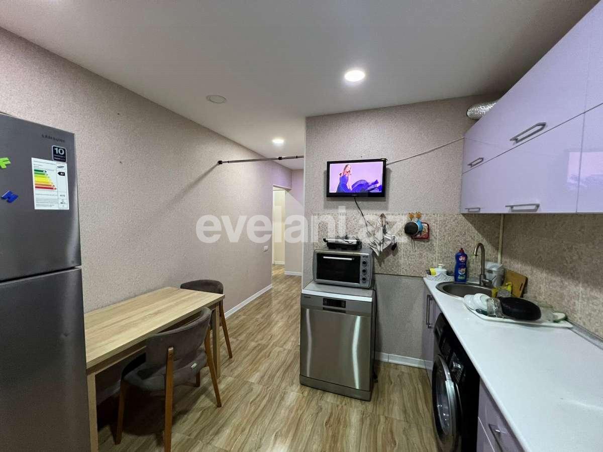 Satılır, köhnə tikili, 3 otaqlı, 79.99 m², Bakı, Xətai r, Həzi Aslanov m.