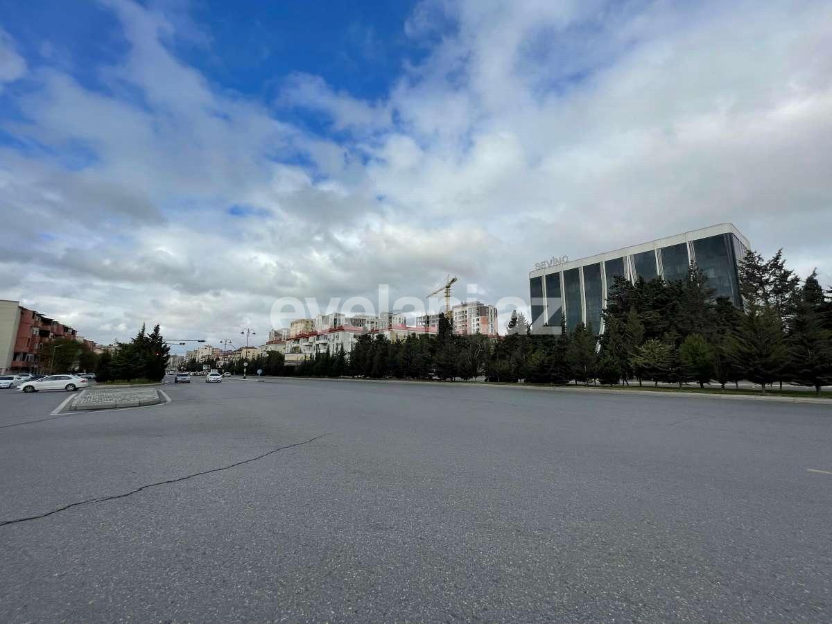 Satılır, yeni tikili, 3 otaqlı, 110 m², Bakı, Nizami r, Qara Qarayev m.