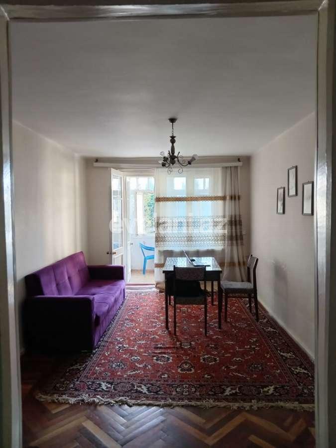 Сдаётся, вторичка, 3-комнаты, 65 m², Баку, Ясамальский r, Элмляр Академиясы m.