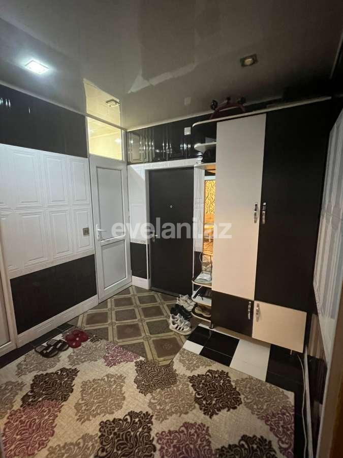 Satılır, köhnə tikili, 3 otaqlı, 75 m², Bakı, Nəsimi r, 1-ci mikrorayon q, 20 yanvar m.