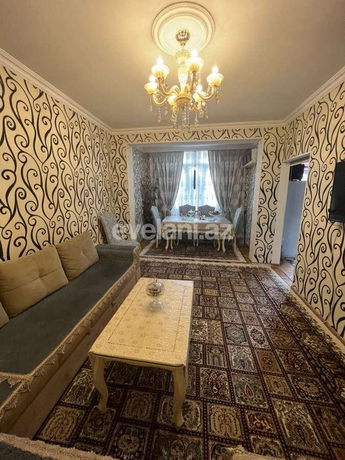 Satılır, köhnə tikili, 3 otaqlı, 75 m², Bakı, Nəsimi r, 1-ci mikrorayon q, 20 yanvar m.