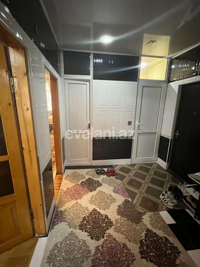 Satılır, köhnə tikili, 3 otaqlı, 75 m², Bakı, Nəsimi r, 1-ci mikrorayon q, 20 yanvar m.