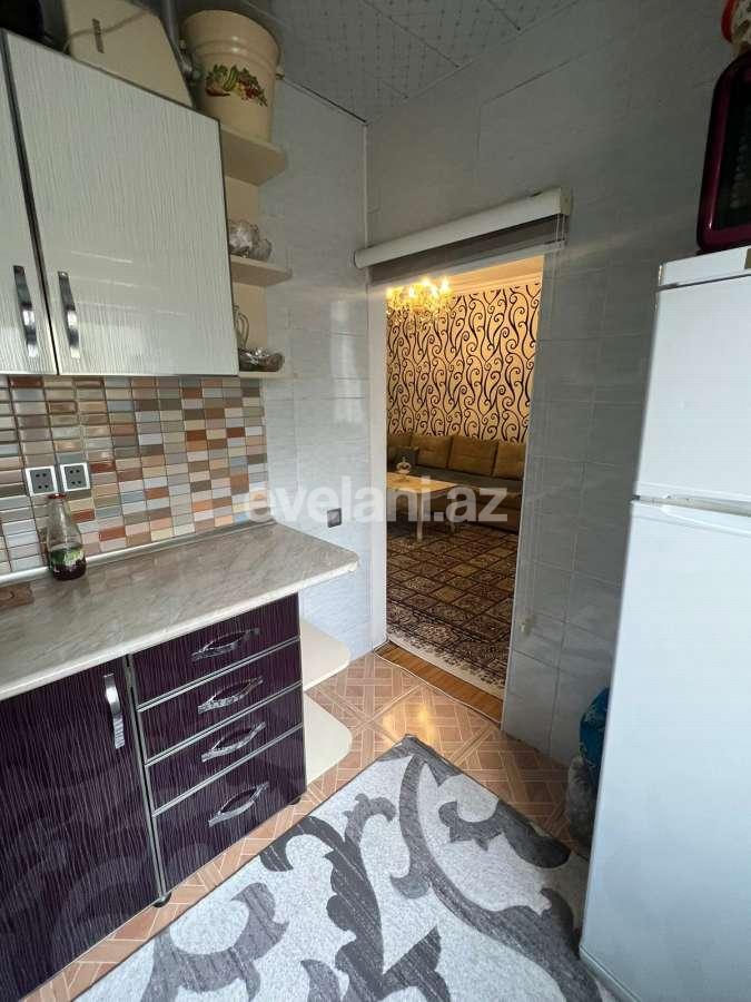 Satılır, köhnə tikili, 3 otaqlı, 75 m², Bakı, Nəsimi r, 1-ci mikrorayon q, 20 yanvar m.