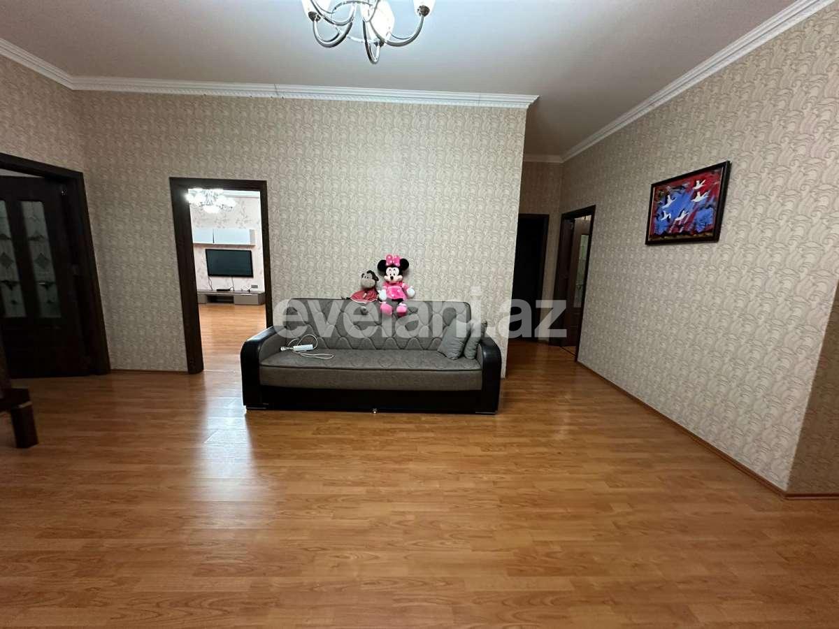 Rent, new building, 4 room, 200 m², Baku, Sabail r, Icheri Sheher m.