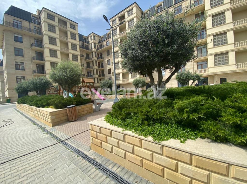 Продаётся, новостройка, 3-комнаты, 100 m², Баку, Хатаинский r, Аг шехер p, Шах Исмаил Хатаи m.