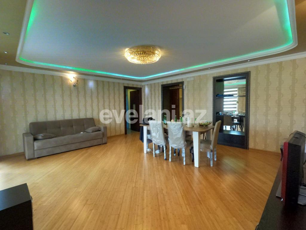 Rent, old building, 3 room, 102 m², Baku, Sabail r, Icheri Sheher m.