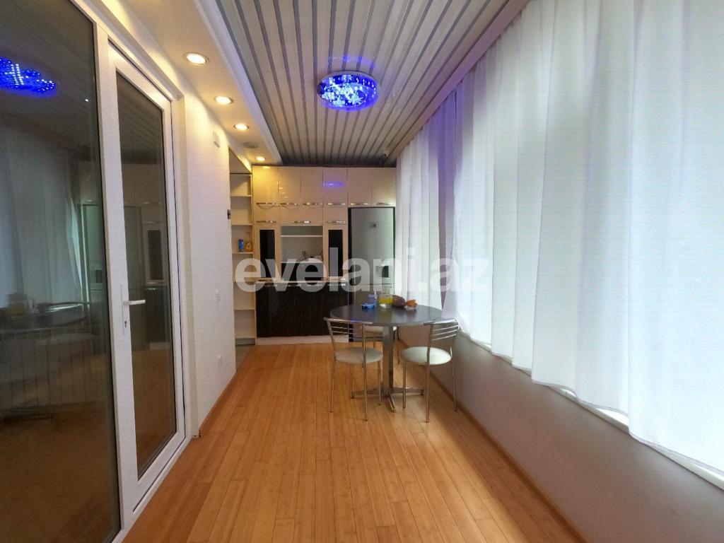 Rent, old building, 3 room, 102 m², Baku, Sabail r, Icheri Sheher m.