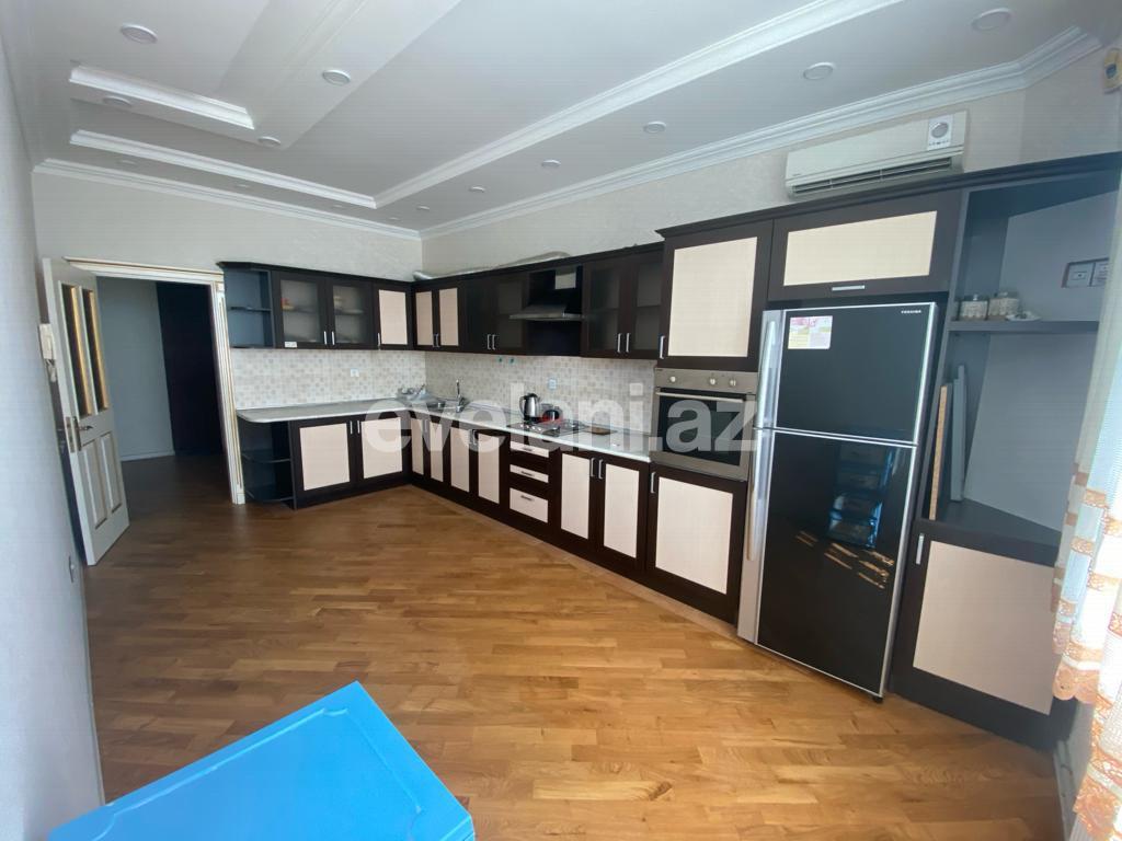 Kirayə verilir, yeni tikili, 2 otaqlı, 100 m², Bakı, Xətai r, Şah İsmayıl Xətai m.