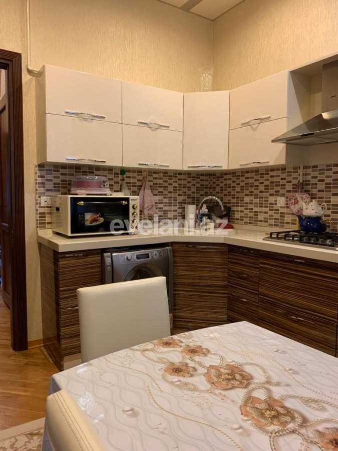 Satılır, köhnə tikili, 2 otaqlı, 78 m², Bakı, Nərimanov r.