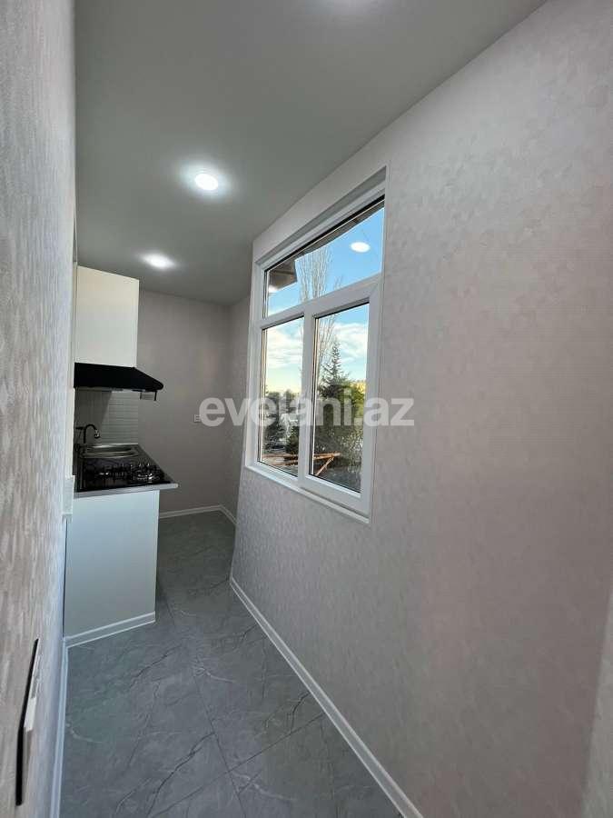 Sale, old building, 2 room, 50 m², Baku, Surakhani r, Yeni Guneshli d, Hazi Aslanov m.