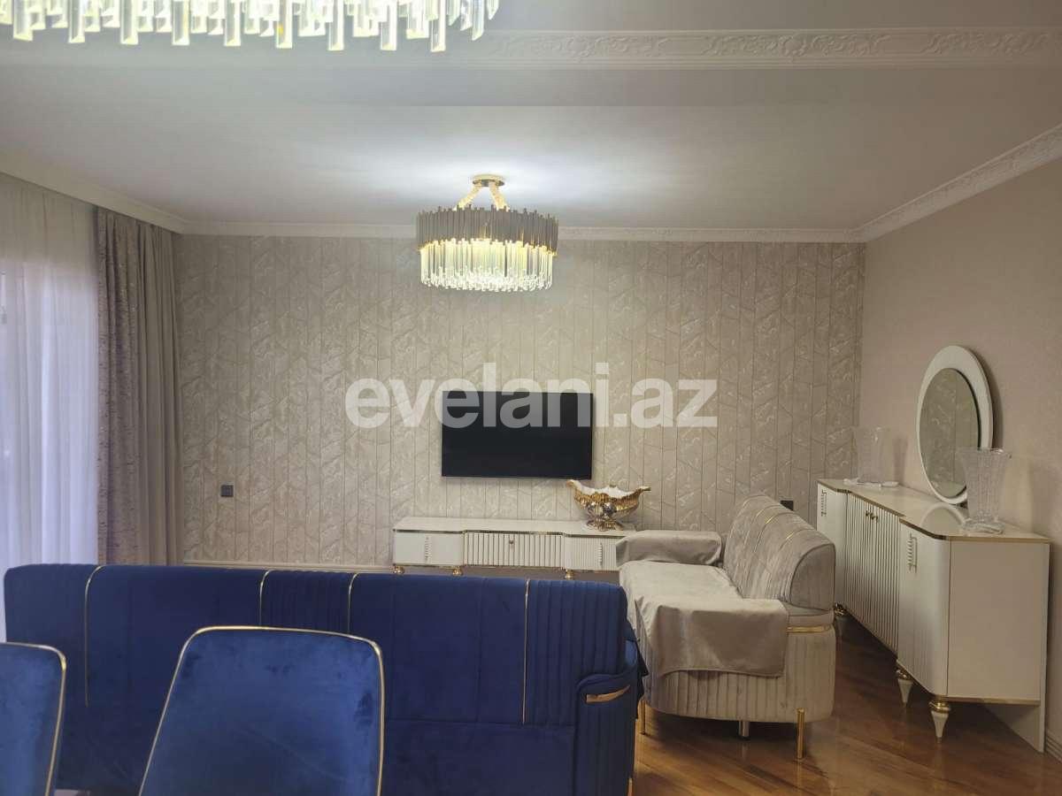 Satılır, köhnə tikili, 4 otaqlı, 150 m², Bakı, Binəqədi r, 9-cu mikrorayon q.