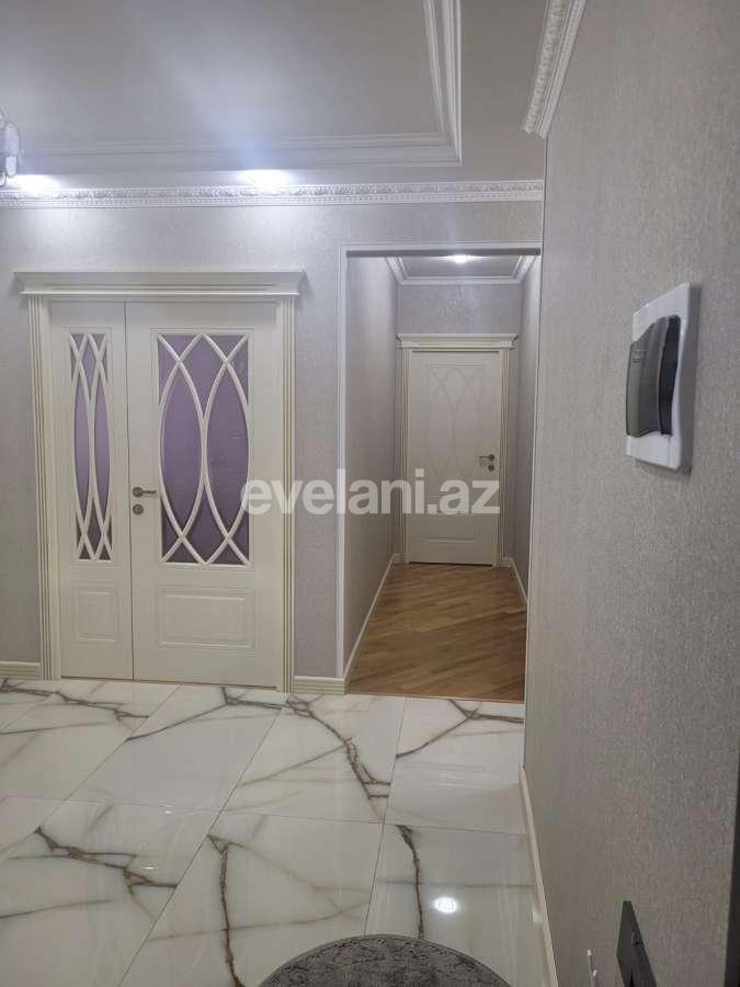 Satılır, köhnə tikili, 4 otaqlı, 150 m², Bakı, Binəqədi r, 9-cu mikrorayon q.