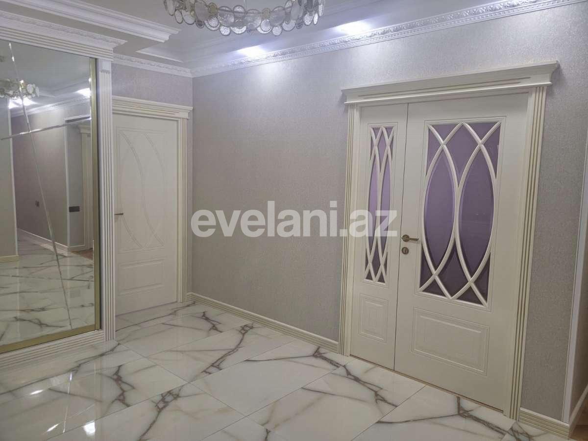 Satılır, köhnə tikili, 4 otaqlı, 150 m², Bakı, Binəqədi r, 9-cu mikrorayon q.