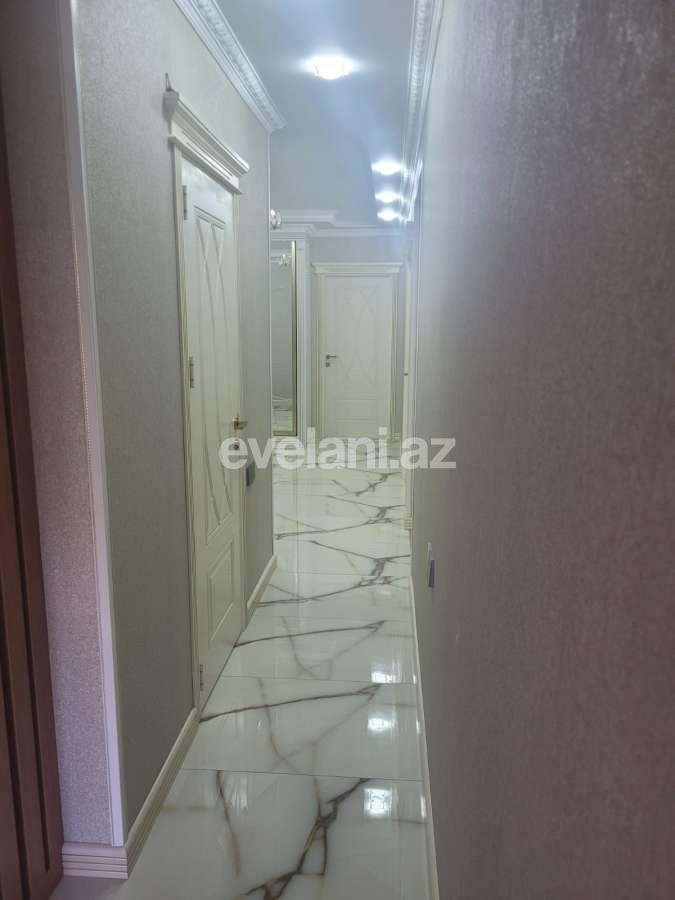 Satılır, köhnə tikili, 4 otaqlı, 150 m², Bakı, Binəqədi r, 9-cu mikrorayon q.