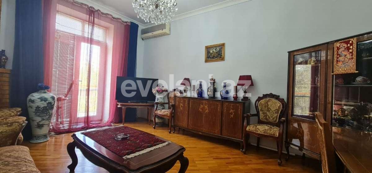 Rent, old building, 2 room, 80 m², Baku, Sabail r, Icheri Sheher m.